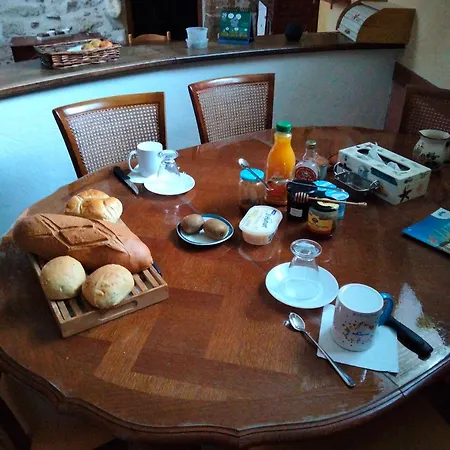 Chambres Chez L'Habitant לינה וארוחת בוקר Valréas